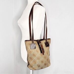 Vintage Y2K Dooney & Bourke Tan Logo Bucket Bag Purse